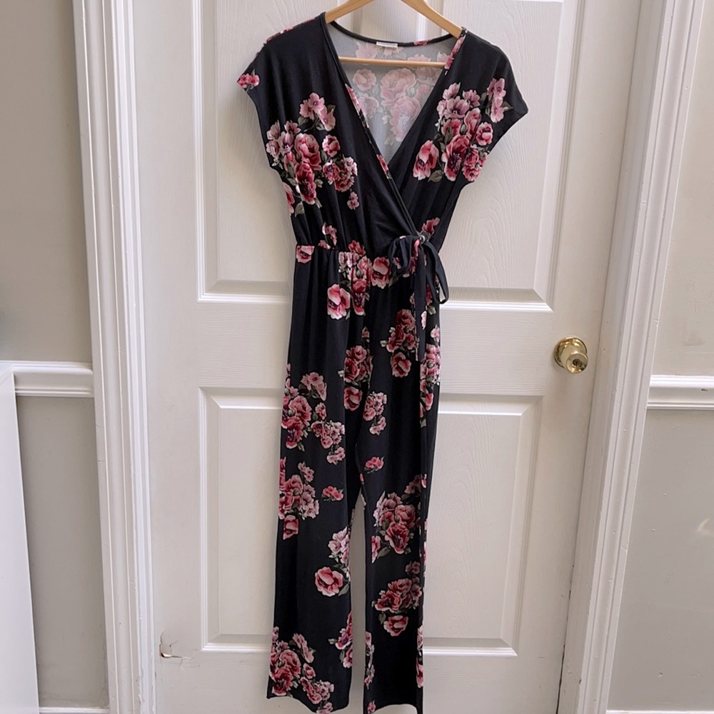 Black floral jumper